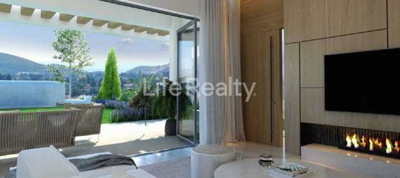 2 bedrooms House in Monagroulli, Cyprus No. 16504 10