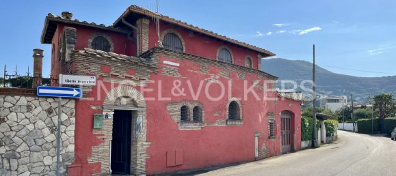 Вилла с 4 спальнями в Сан Феличе Чирчео, Италия № 105161 3