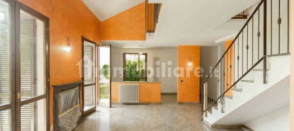 3 Schlafzimmer Villa in Santa Maria Hoè, Italy, Nr. 263565 20
