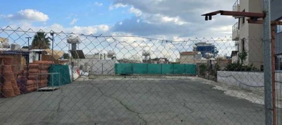 842m² Land in Limassol, Cyprus No. 18404 2