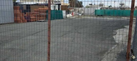 842m² Land in Limassol, Cyprus No. 18404 3