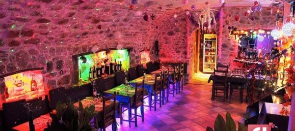 Apartamento de 3 habitaciónes en Carces, France No. 309814 2