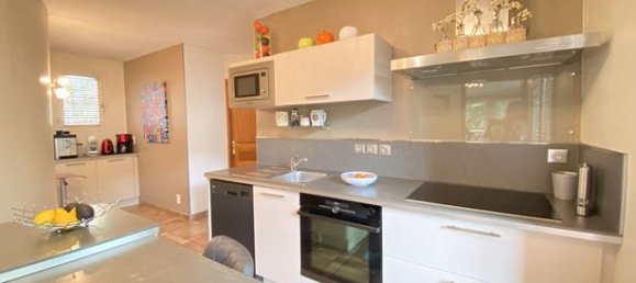 Casa de 5 dormitorios en Oyonnax, France No. 313517 5