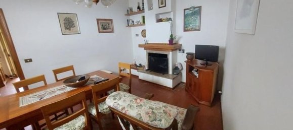 6 bedrooms Villa in Massa, Italy No. 357054 8