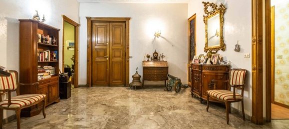 5 bedrooms Apartment in Rome, Italy No. 62319 31