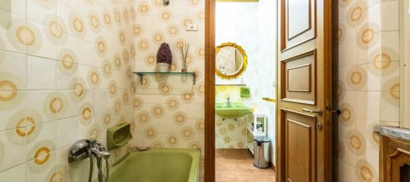 5 bedrooms Apartment in Rome, Italy No. 62319 25