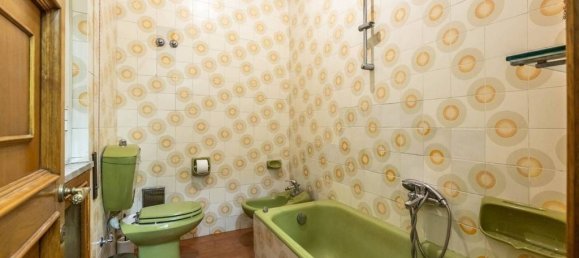 5 bedrooms Apartment in Rome, Italy No. 62319 22