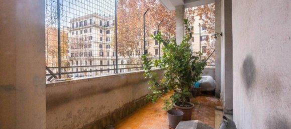 5 bedrooms Apartment in Rome, Italy No. 62319 43