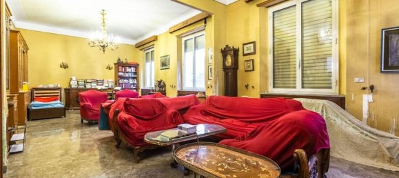 5 bedrooms Apartment in Rome, Italy No. 62319 7