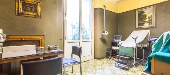 5 bedrooms Apartment in Rome, Italy No. 62319 14