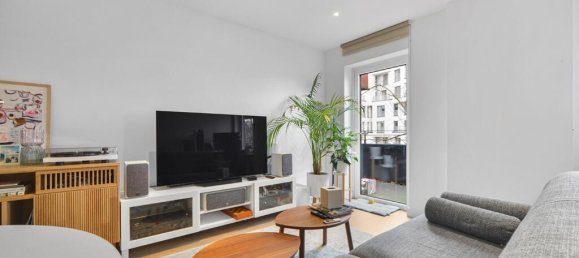 Apartamento T2 em London, United Kingdom N.º 8242 2