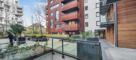 Apartamento T2 em London, United Kingdom N.º 8242 21