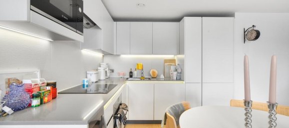 Apartamento T2 em London, United Kingdom N.º 8242 9