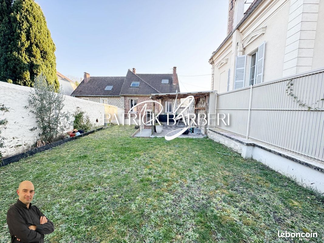 5 Schlafzimmer Haus in Mezy-sur-Seine, France, Nr. 285806