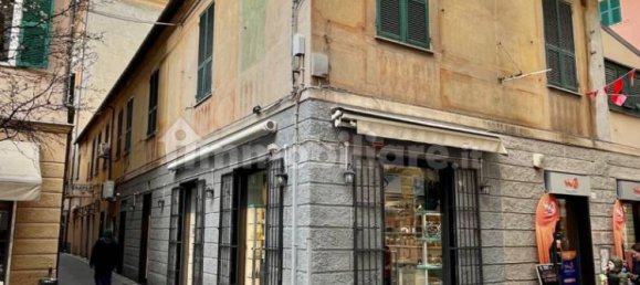 Escritório de 5 divisões em Genoa, Italy N.º 12374 19