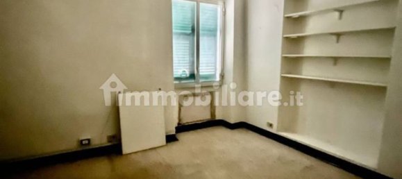 Escritório de 5 divisões em Genoa, Italy N.º 12374 18