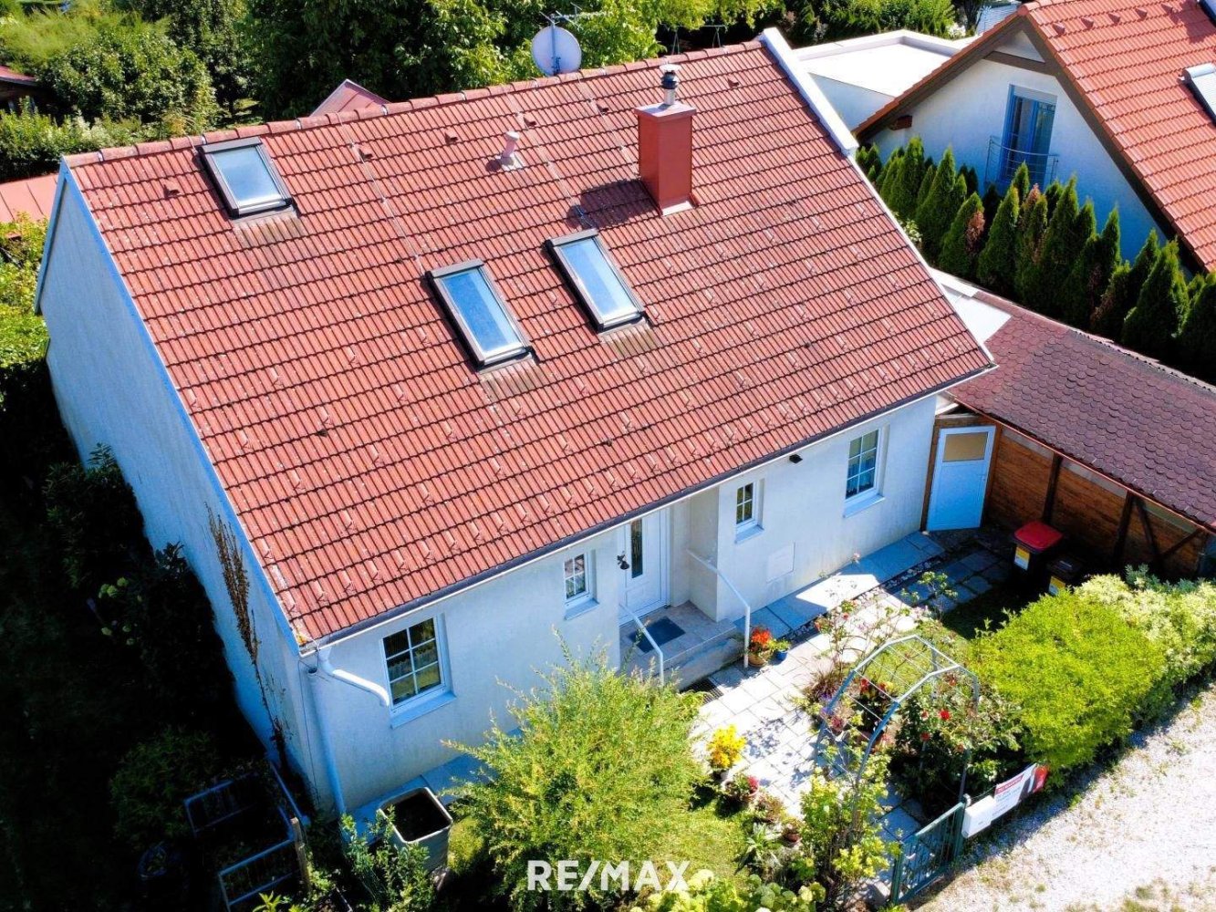 Casa de 4 habitaciónes en Neudorfl, Austria No. 259272