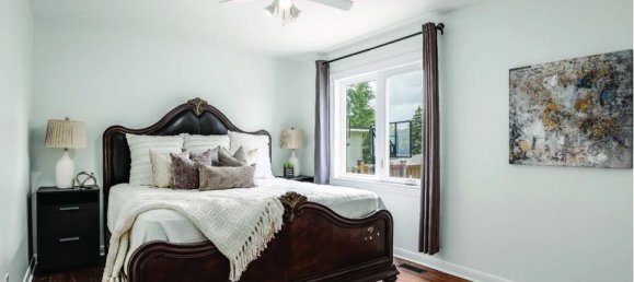 4 غرف نوم منزل في Toronto, Canada رقم 709 4