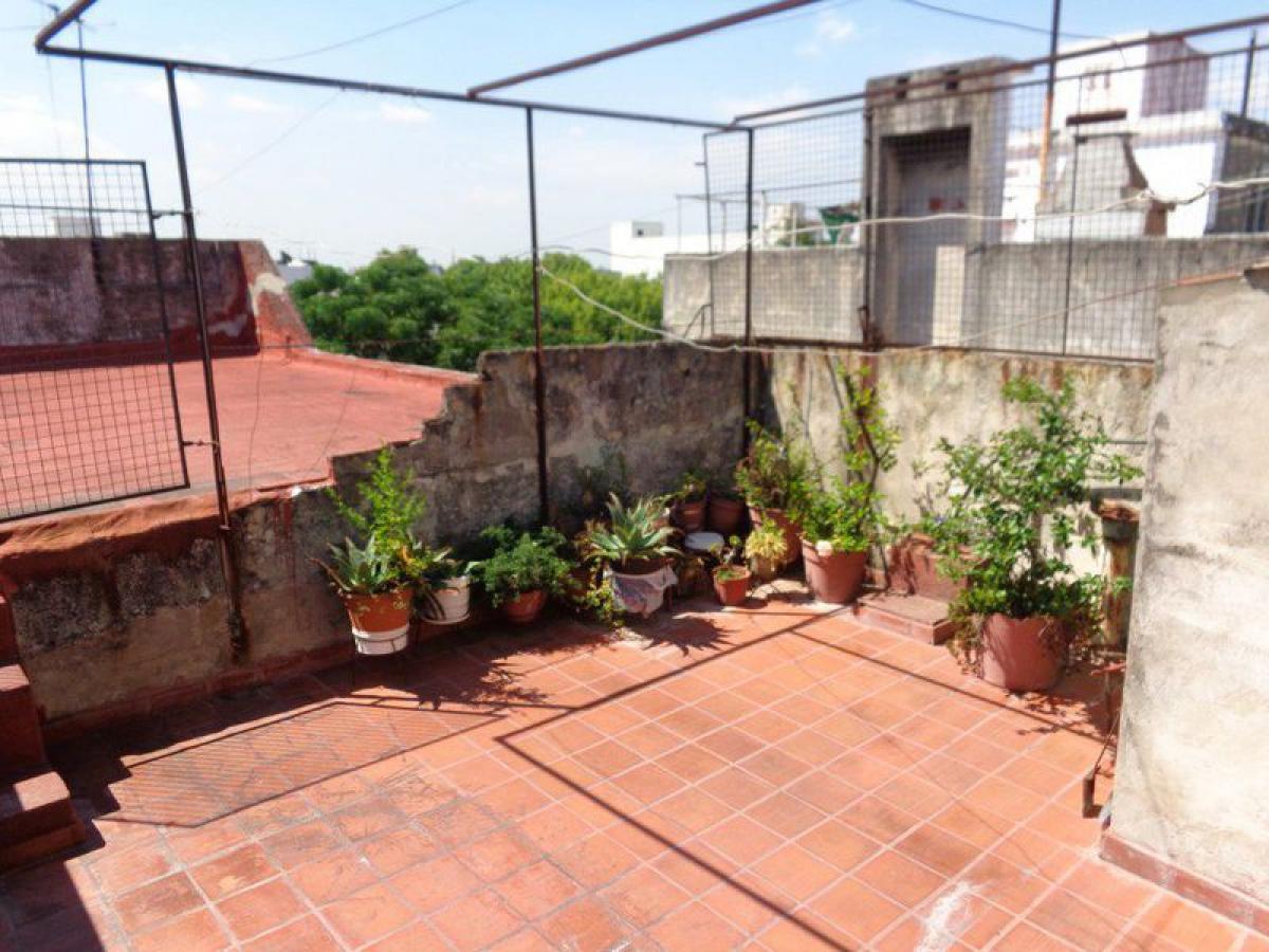 3 bedrooms House in Buenos Aires, Argentina No. 76260