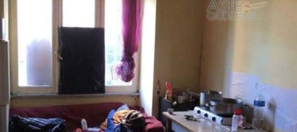 3 rooms Apartment in Rome, Italy No. 101369 7