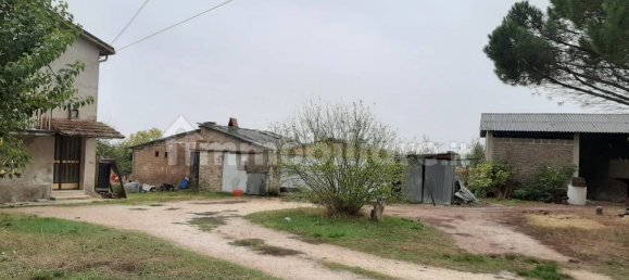 2 bedrooms House in Montefalco, Italy No. 80377 15