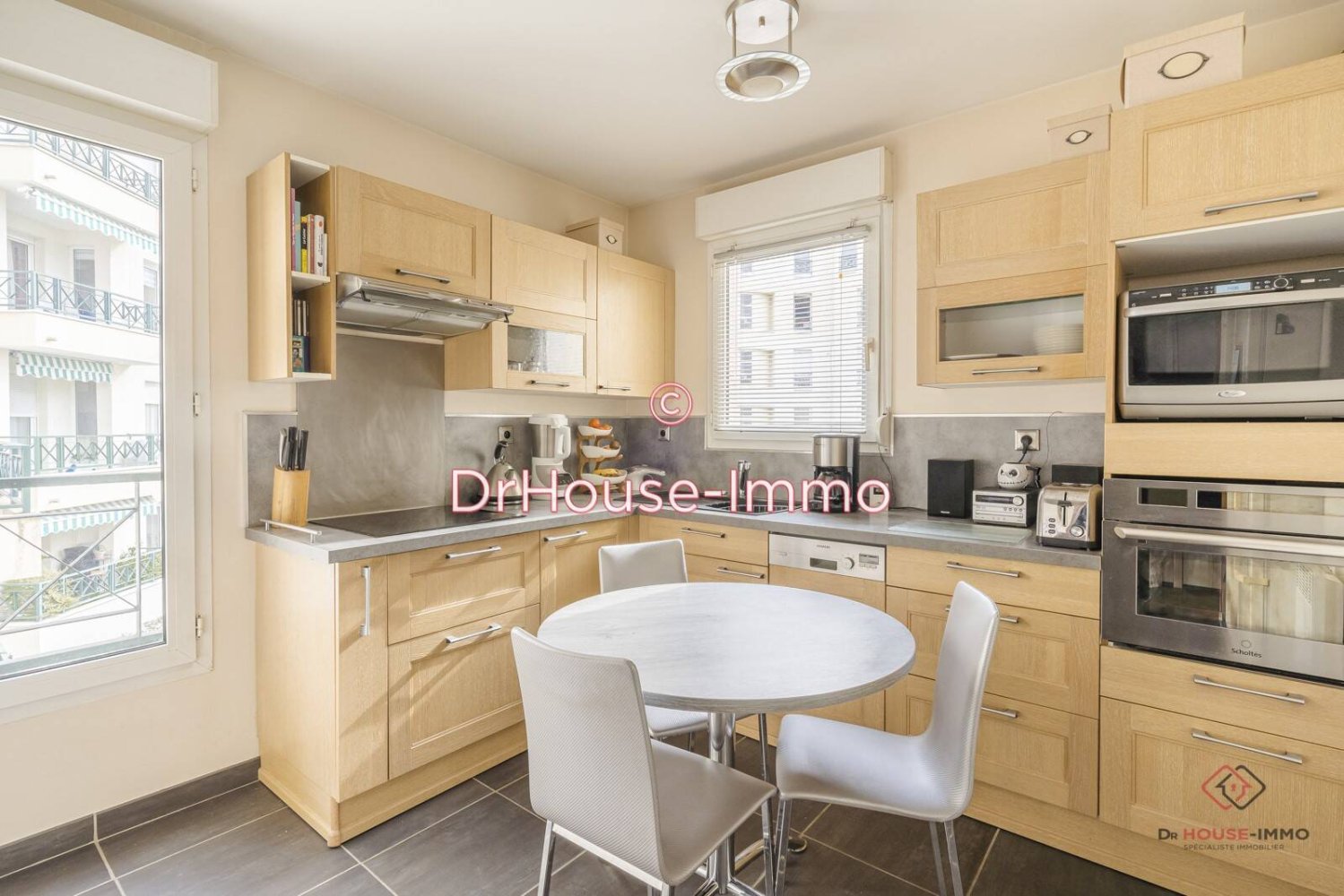 3 غرف نوم منزل ذو طابقين في Bry-sur-Marne, France رقم 136142