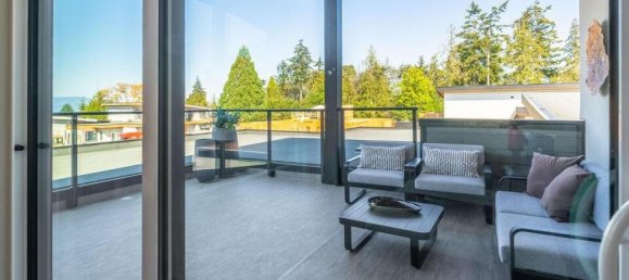 2 bedrooms House in British Columbia, Canada No. 1307 9