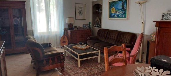 4 chambres Villa à Romilly-sur-Seine, France No. 90432 2