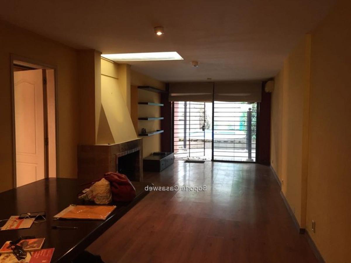 3 bedrooms House in Montevideo, Uruguay No. 9109