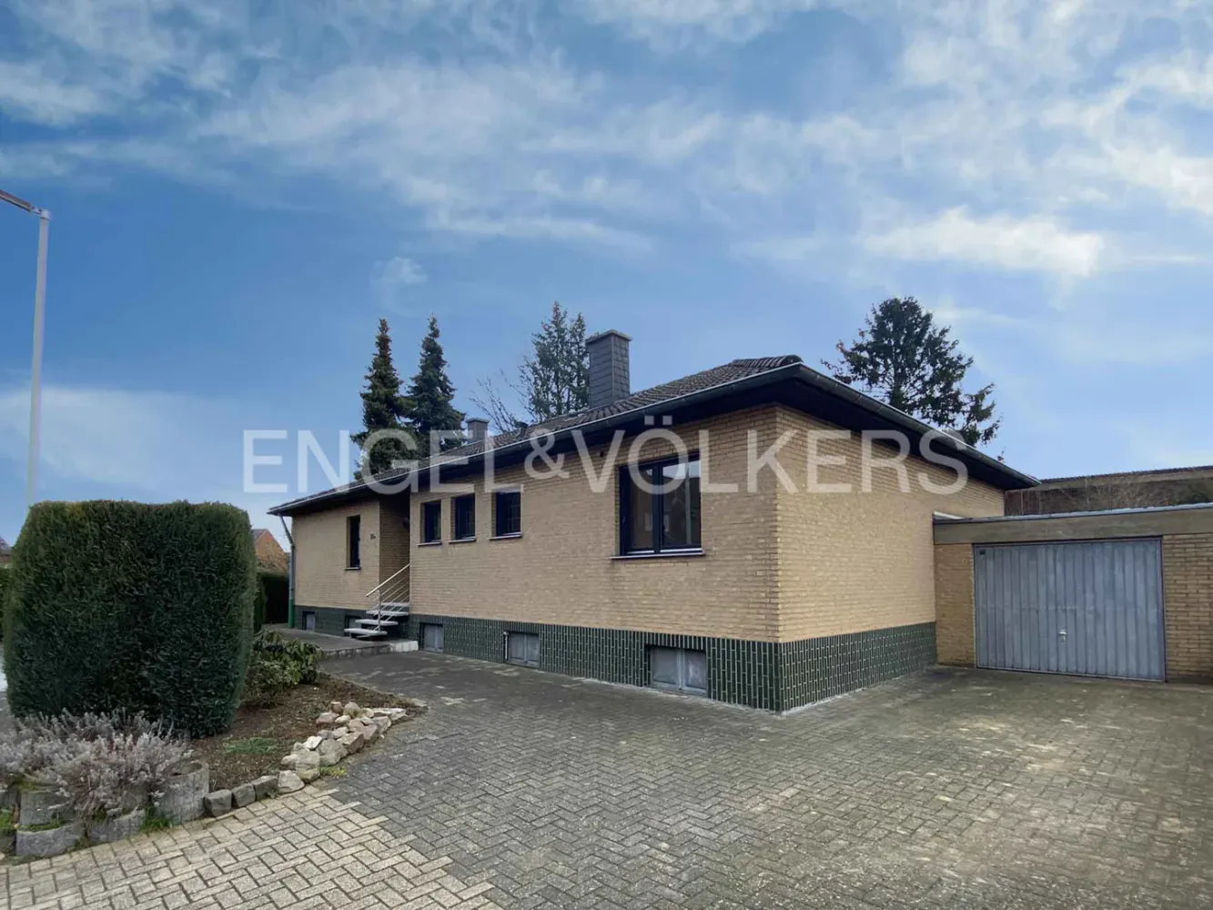 Bungalow T3 em Duren, Germany N.º 148050