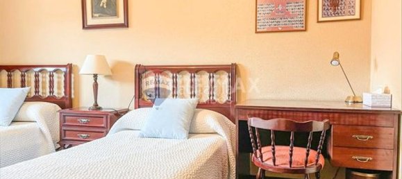 Apartamento de 4 dormitorios en Vigo, Spain No. 184140 15