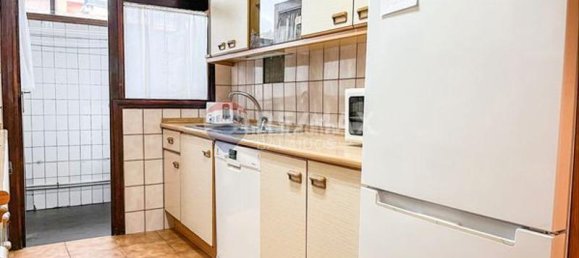 Apartamento de 4 dormitorios en Vigo, Spain No. 184140 24