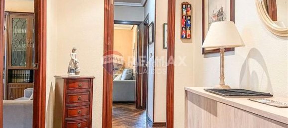 Apartamento de 4 dormitorios en Vigo, Spain No. 184140 9