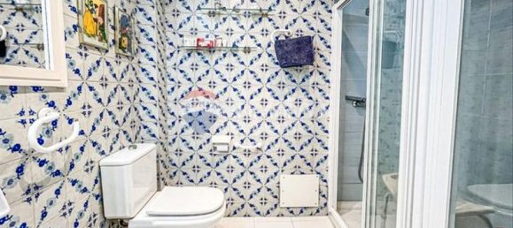 Apartamento de 4 dormitorios en Vigo, Spain No. 184140 18