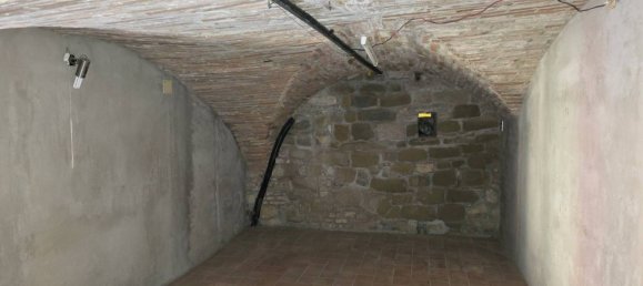4 Schlafzimmer Wohnung in Perugia, Italy, Nr. 280907 6