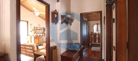 6 bedrooms Villa in Darfo Boario Terme, Italy No. 314140 28