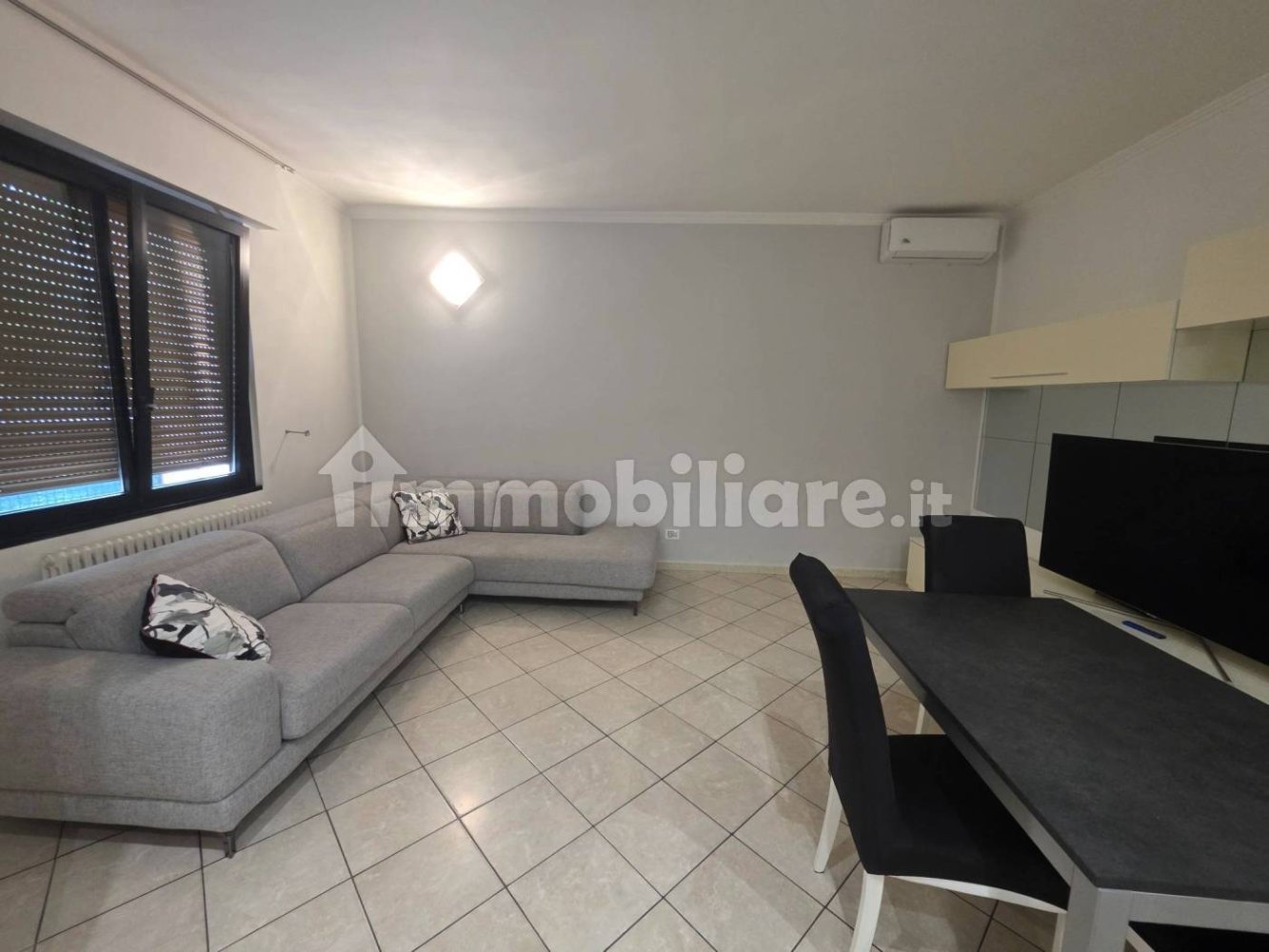 Apartamento T2 em Pioltello, Italy N.º 258191