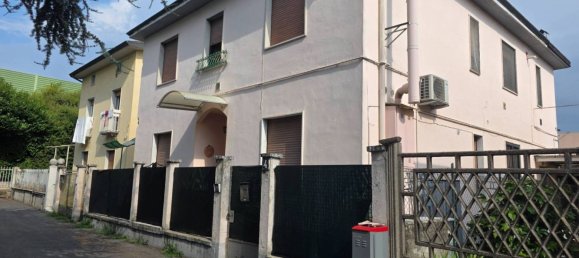 Apartamento T2 em Pioltello, Italy N.º 258191 12
