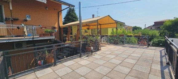 Квартира с 3 комнатами в Курно, Италия № 33224 6