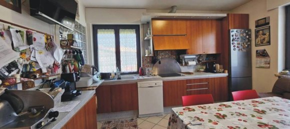 Квартира с 3 комнатами в Курно, Италия № 33224 30