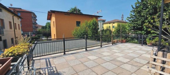 Квартира с 3 комнатами в Курно, Италия № 33224 28