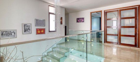 5 Schlafzimmer Villa in Dromolaxia, Cyprus, Nr. 9524 16