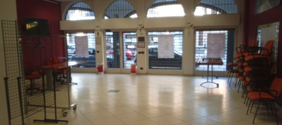  عقار تجاري في Milan, Italy 85متر مربع رقم 250580 3