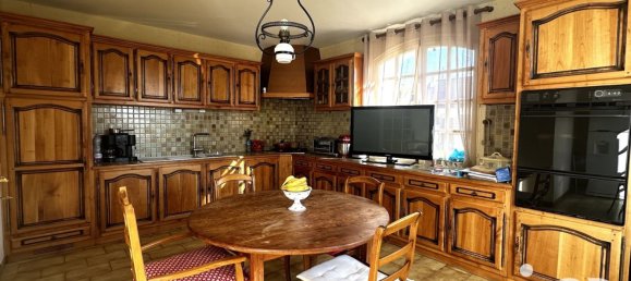 6 rooms Castles in Chinon, France No. 228724 4