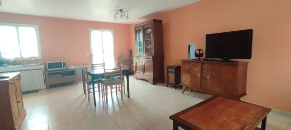 Casa de 3 dormitorios en Aubepierre-Ozouer-le-Repos, France No. 302521 3