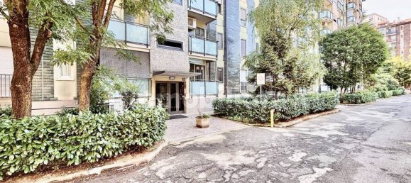 2 Schlafzimmer Wohnung in Milan, Italy, Nr. 272589 31