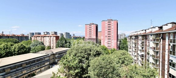 2 Schlafzimmer Wohnung in Milan, Italy, Nr. 272589 28