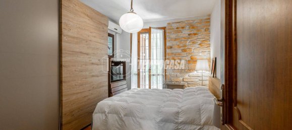 3 bedrooms Villa in Reggio Emilia, Italy No. 371674 9