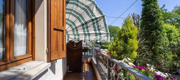 3 bedrooms Villa in Reggio Emilia, Italy No. 371674 12