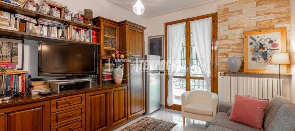3 bedrooms Villa in Reggio Emilia, Italy No. 371674 4